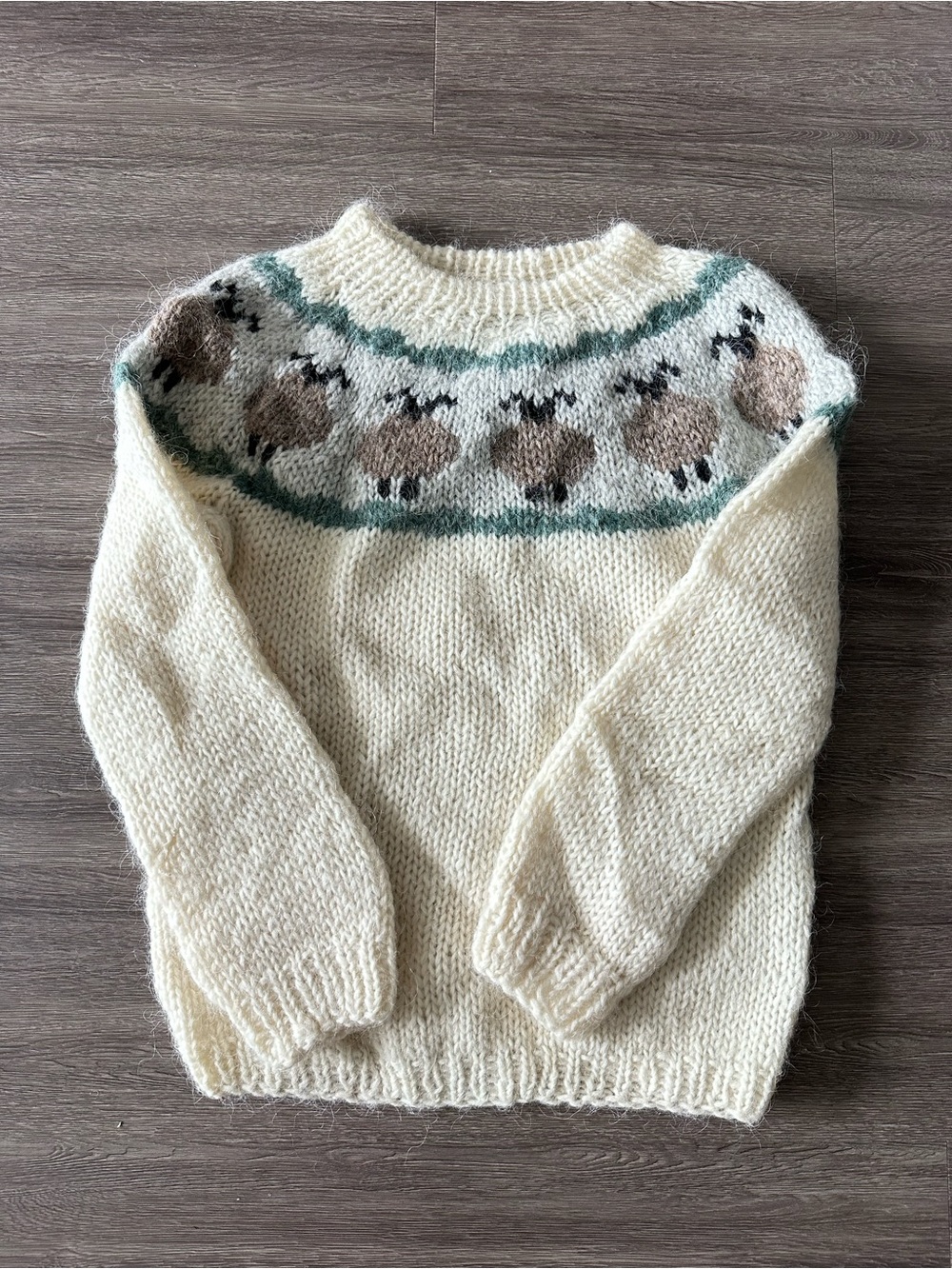Authentic From Iceland Cream Wool Fair Isle Sweater with Sheep Yoke Size S/M
